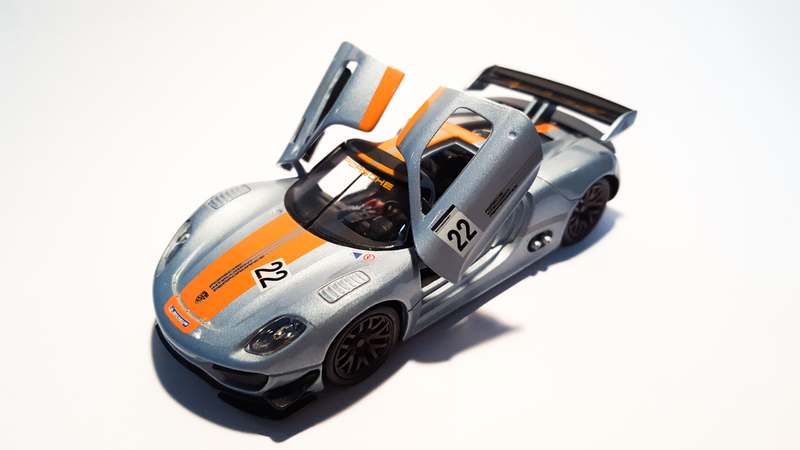 Illustration for article titled The Stuttgart Spyder Supershow